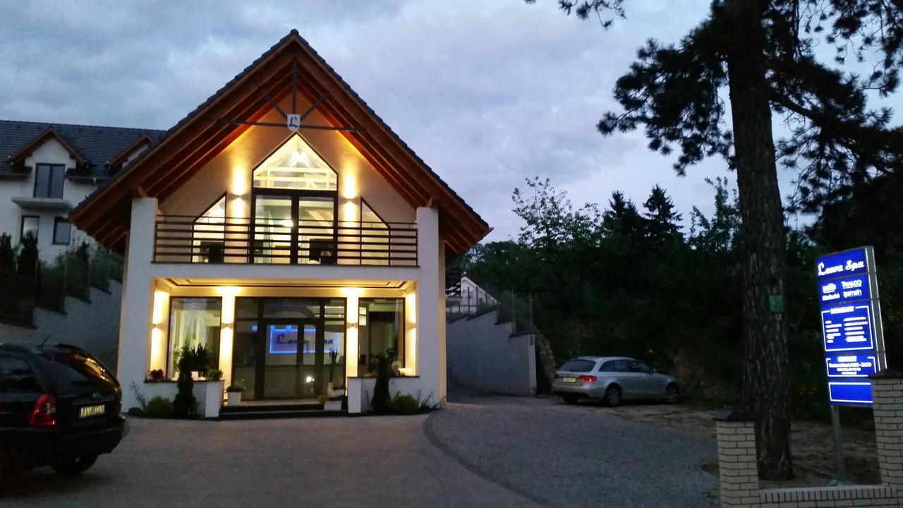Laura Spa Lagow  Luaran gambar